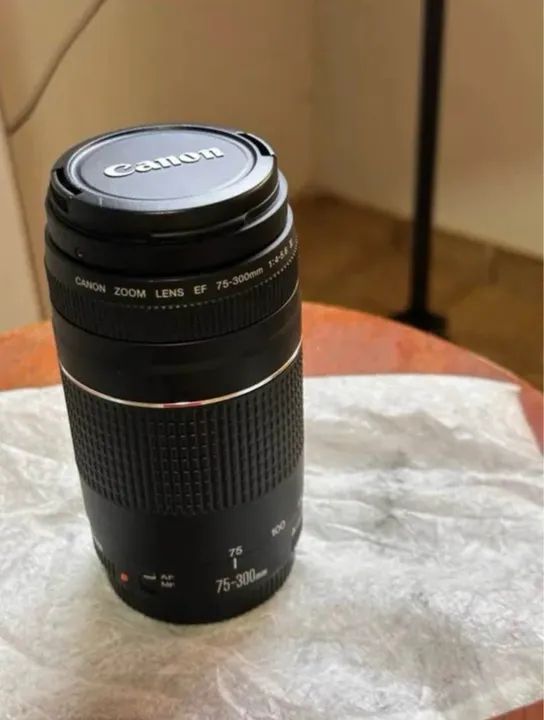 Lente Canon 75-300mm f/4-5.6 II - 