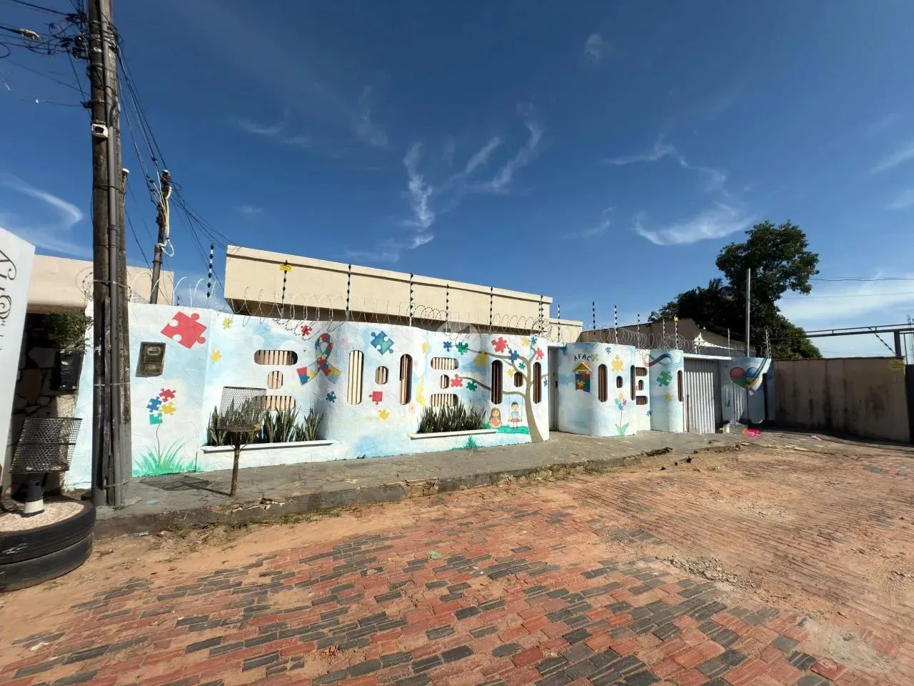 Casa à venda, 3 quartos sendo 1 suíte, 2 vagas, Isaura Parente - Rio Branco/AC
