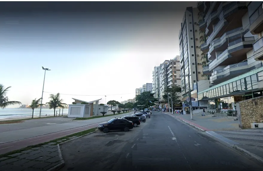 Loja com 812 m² de frente para o Mar, em Praia do Morro - Guarapari - ES