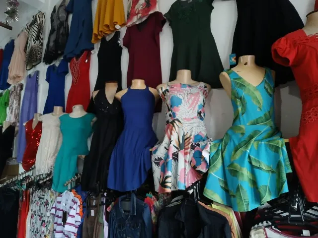 Vendo Loja completa de roupas