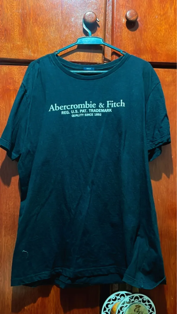 Camiseta Abercrombie & Fitch