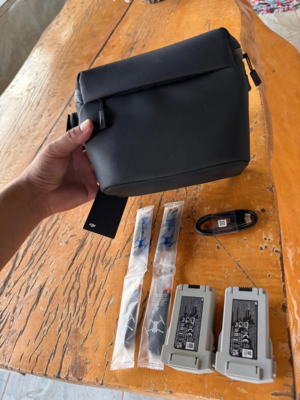 OPORTUNIDADE - ACESSÓRIOS DRONE DJI MINI 3 - BATERIA - HÉLICES - BOLSA - CABO TIPO C - Foto 2