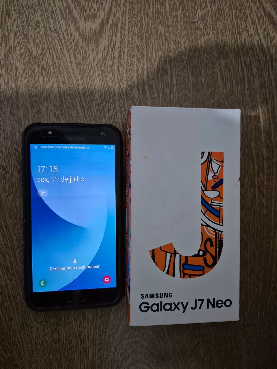 Vendo celular j7 neo