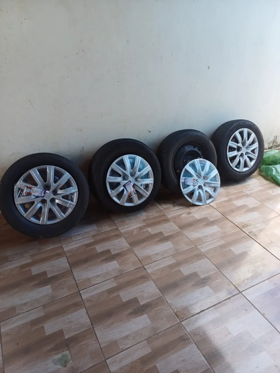 Rodas 15