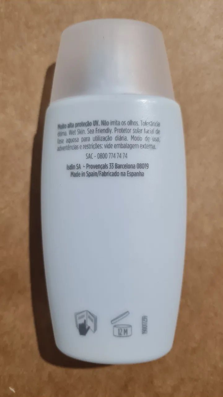 Frete grátis! Protetor Solar Isdin Fusion Water FPS 60 - 50ml - Foto 2
