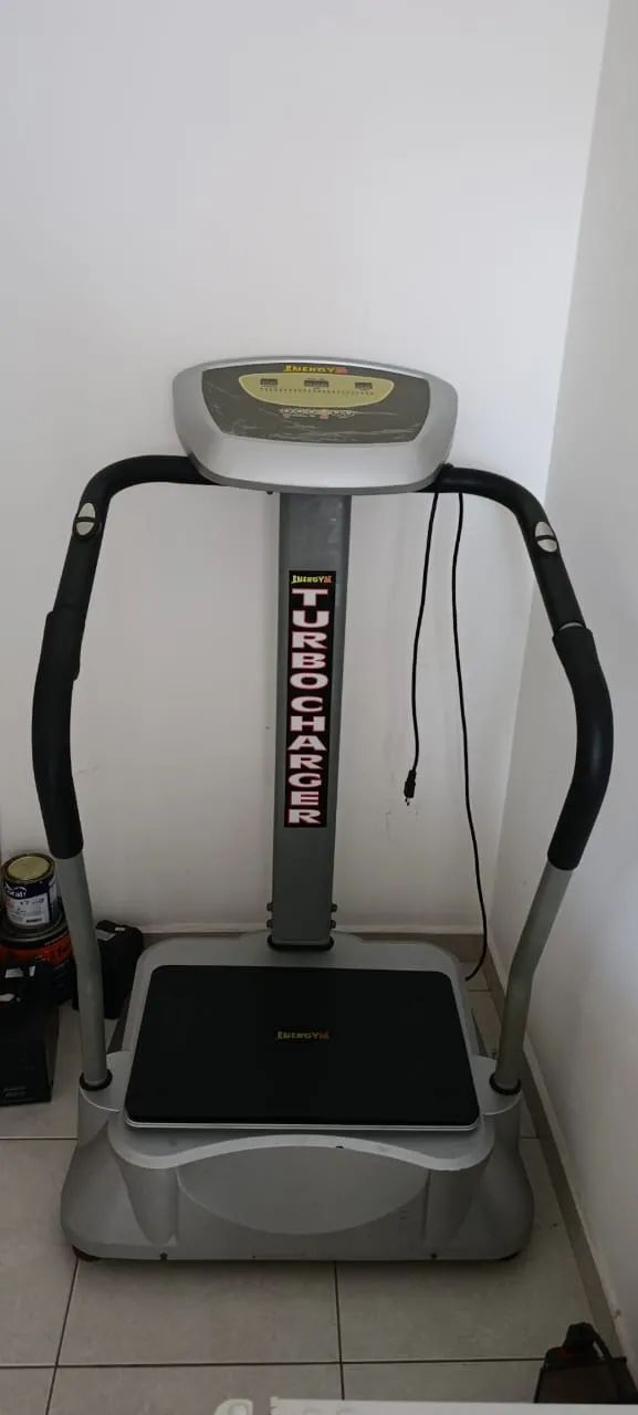 Plataforma vibratório Energym - Polishop