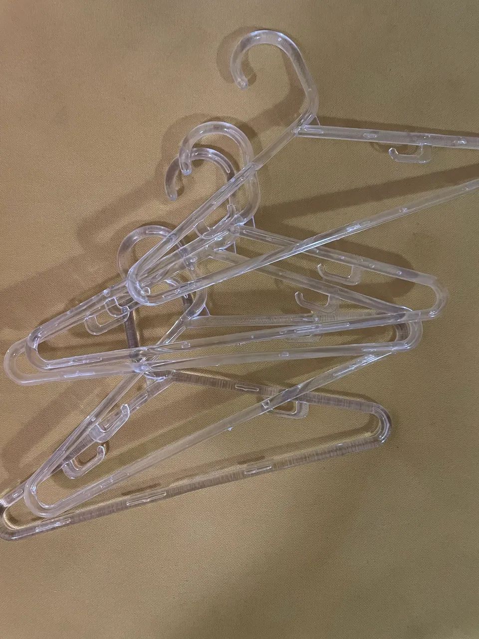 Cabide infantil transparente - Foto 2