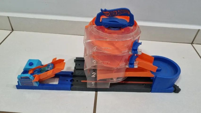 Hot Wheels - Super Giro na Loja de Carros (Usado) - Foto 2