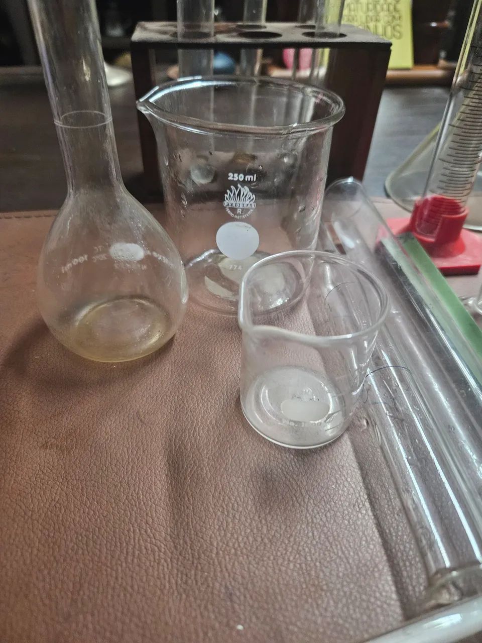 Instrumentos para estudo química ?  - Foto 3