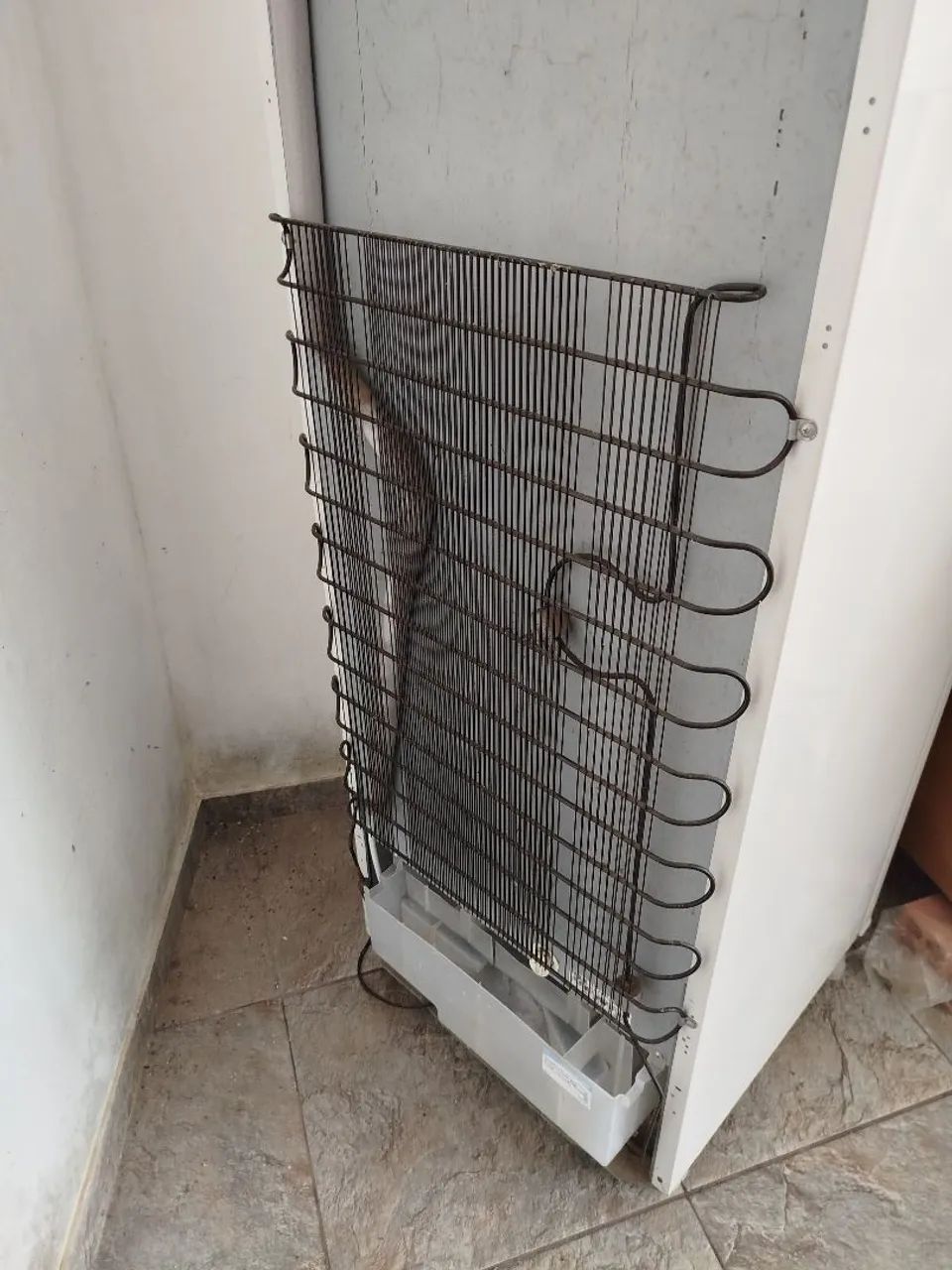 Geladeira Eletrolux usada - Foto 3