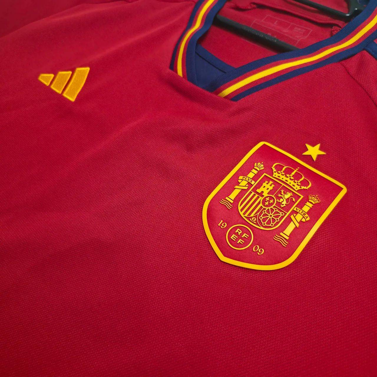 Camisa Seleção da Espanha 2022 Adidas Original (seminova) - Foto 6