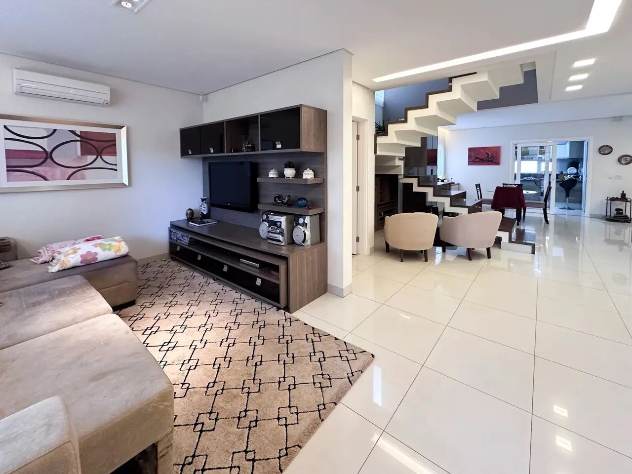 SOBRADO COM 4 SUITES (ANALISA PERMUTA) - Foto 4