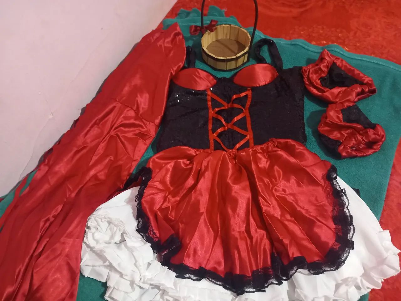 FANTASIA CHAPEUZINHO VERMELHO  - Foto 2