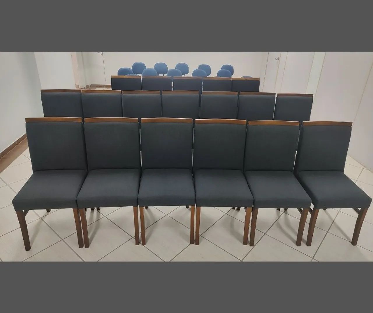 Poltronas Estofadas Sala de jantar - Foto 2