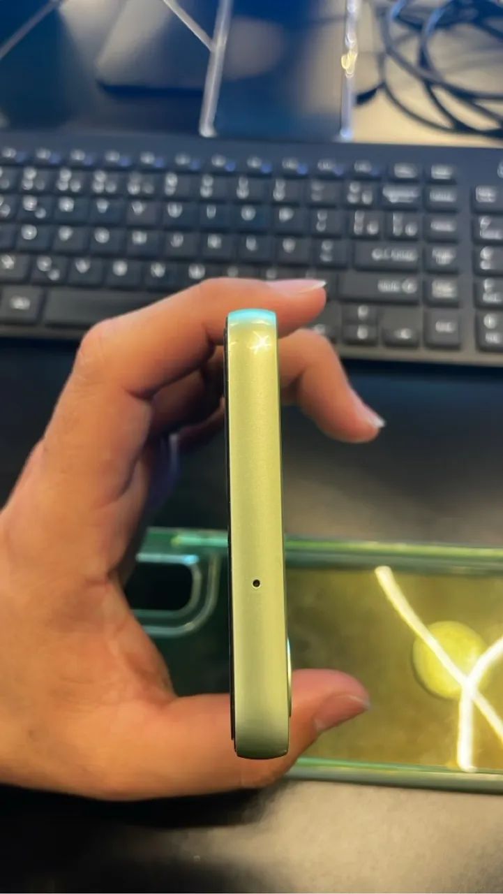 Celular Samsung A05 - Estado Novo