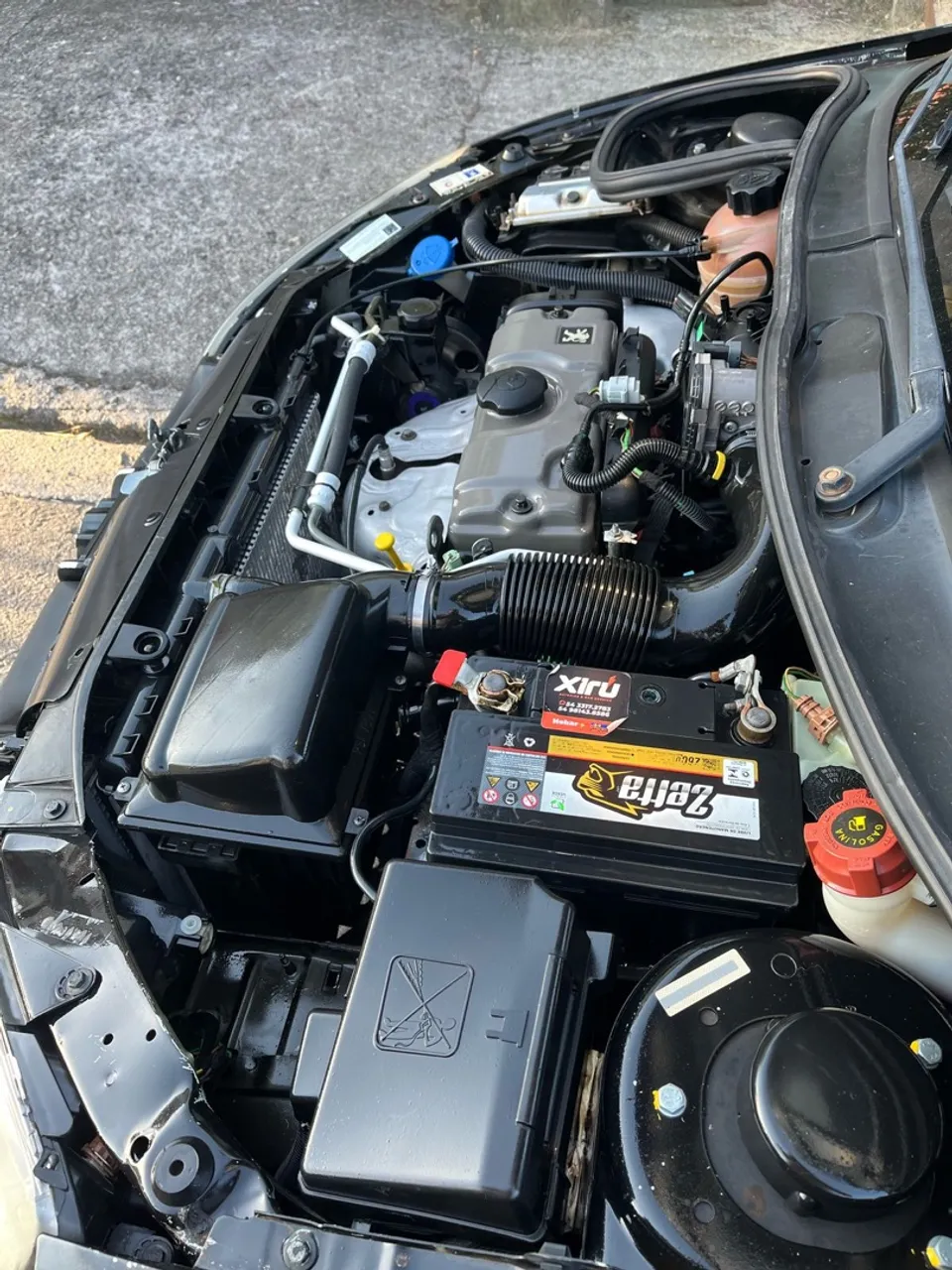 PEUGEOT 206 EM BOM ESTADO