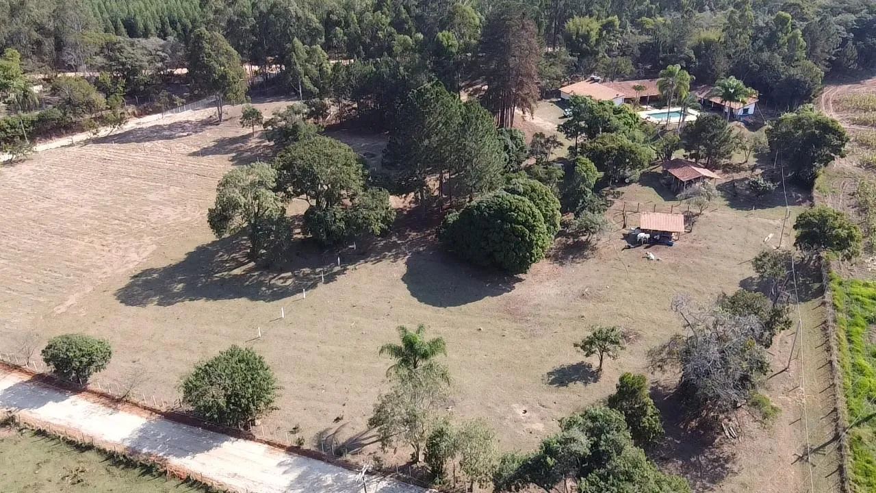 Chácara Sarapuí SP. com piscina e casa sede - Foto 2
