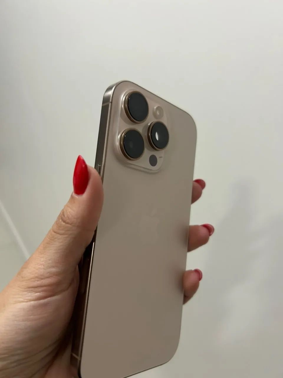 IPhone 16 pro  - Foto 3