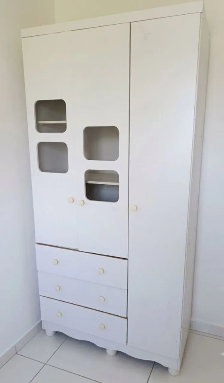 Vendo roupeiro infantil 