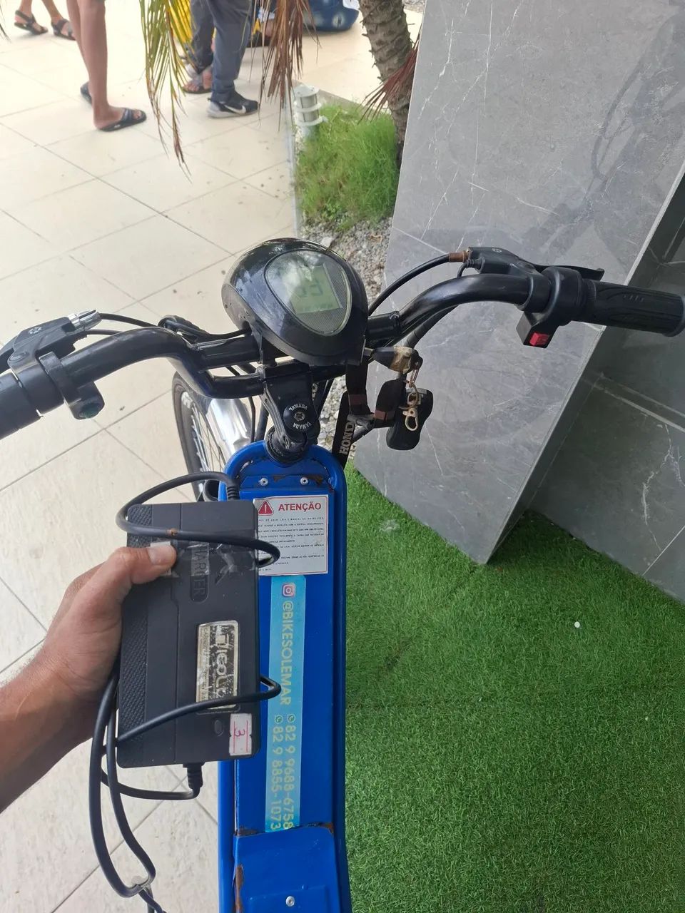 PREÇO DE OPORTUNIDADE BIKE ELÉTRICA DUOOS 850 WATTS  - Foto 4