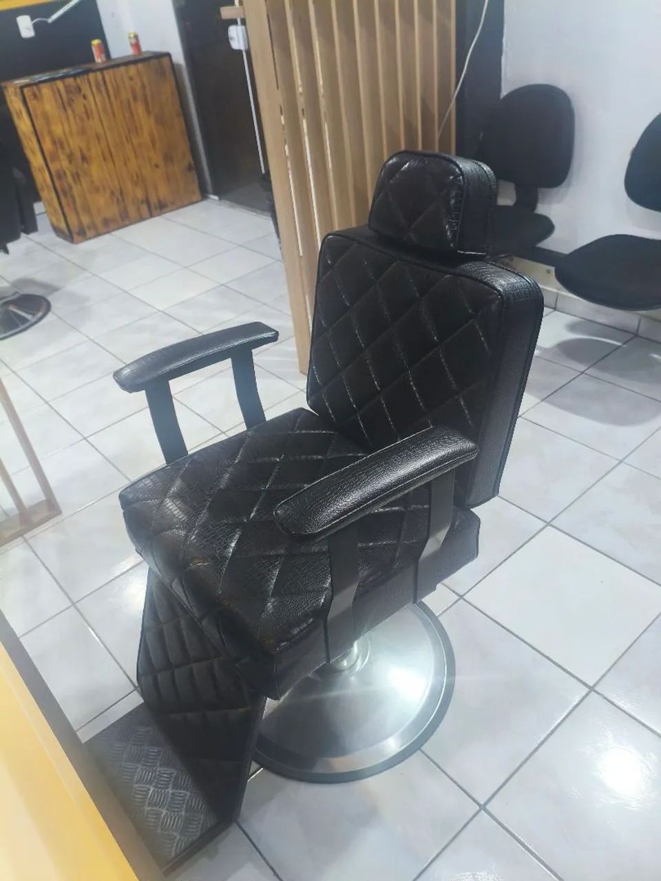 Bancada e cadeira de Barbeiro  - Foto 2