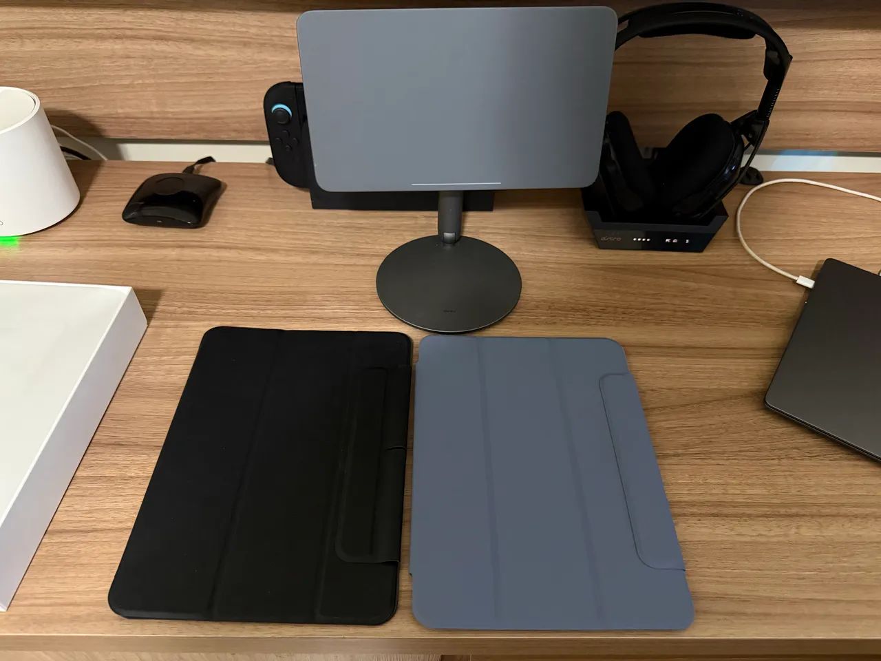 Apple iPad Pro M2 11 256GB + Magic Keyboard + Apple Pencil 2 - Foto 2