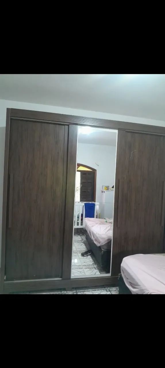Guarda roupa de casal 