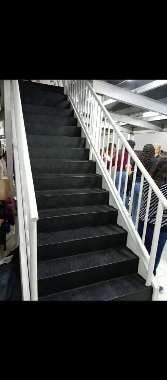 Prestador de servicios de serralheria 