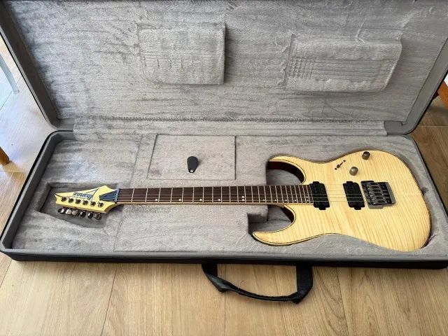 Ibanez Premium RG721FM + Case