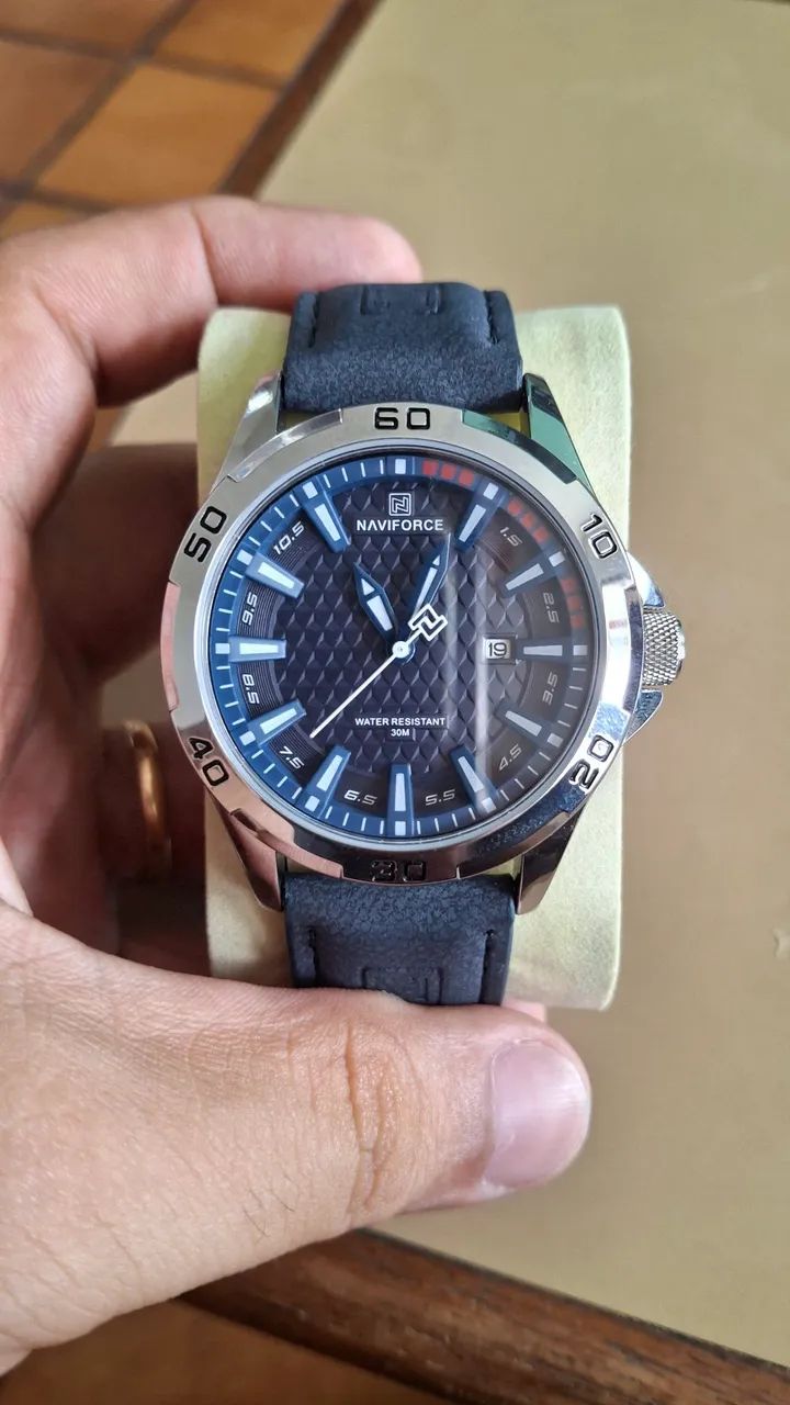 Relogio Naviforce novo. Lindo. 
