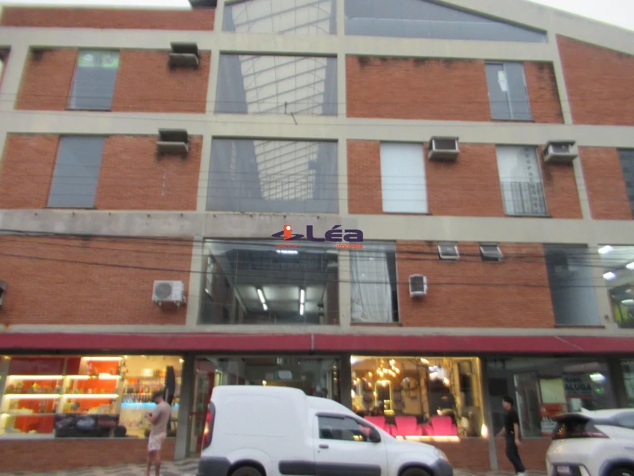 SALAO COMERCIAL em SUZANO - SP, CENTRO