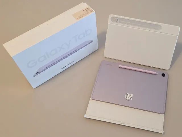 Tablet Samsung Tab S9 FE 128 GB - Lavanda  - Foto 4