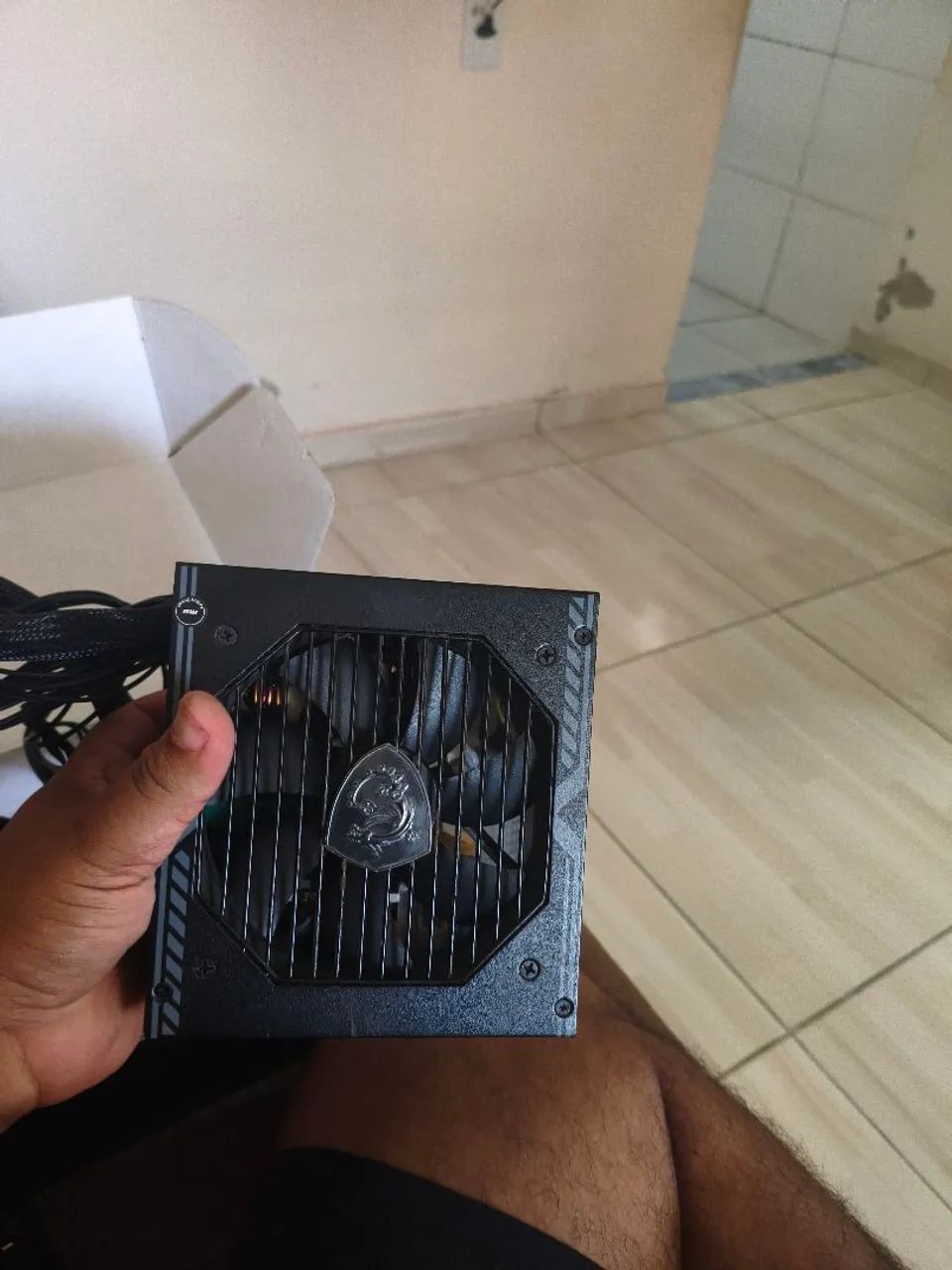 FONTE MAG MSI 650W PERFEITA! - Foto 4
