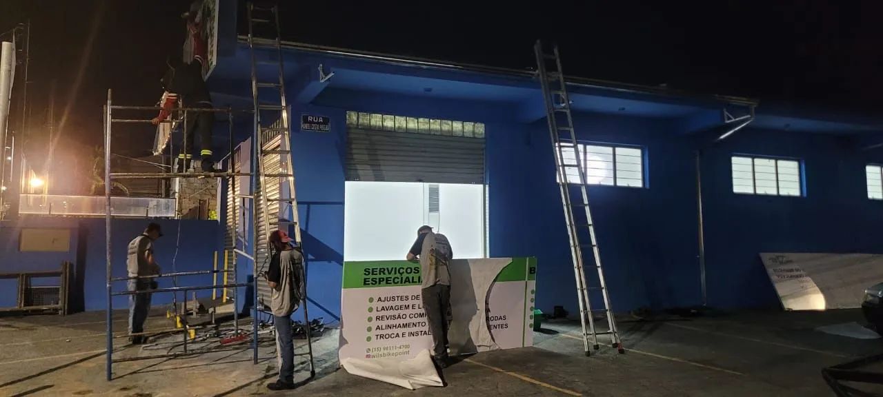 VENDO UMA FACHADA COMERCIAL COMPLETA EM ACM - EXCELENTE ESTADO - Foto 4