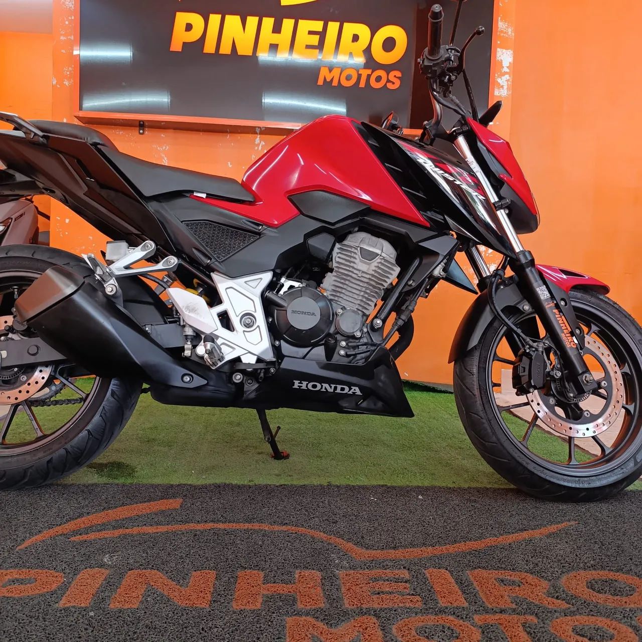 --- CB 300F 2023 ABS 2023 --- - Foto 2