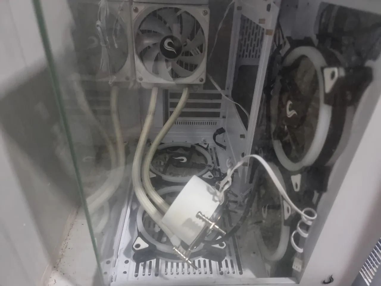 Vendo gabinete com watercooler e fans - Foto 2