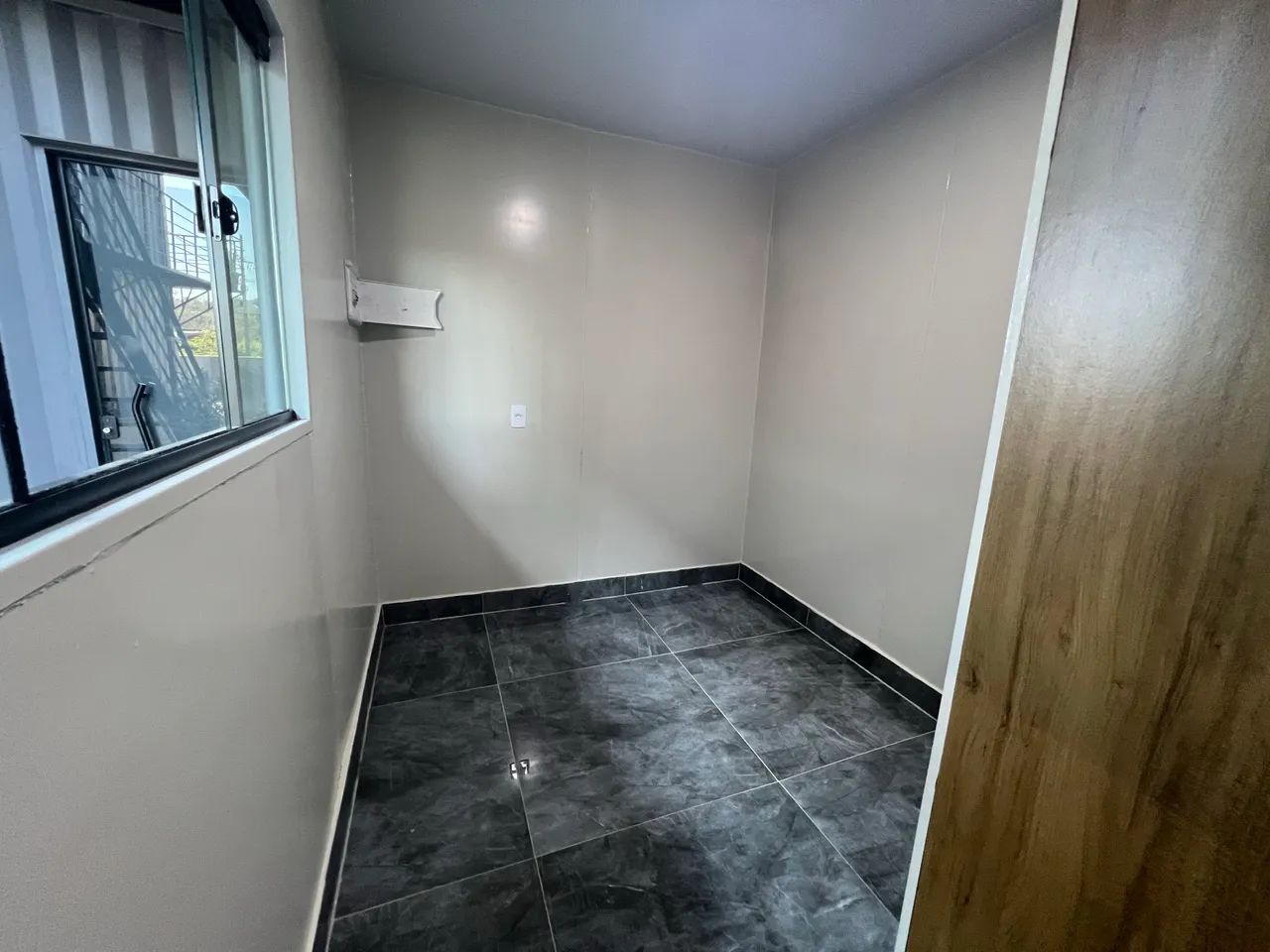 Aluga-se Loft
