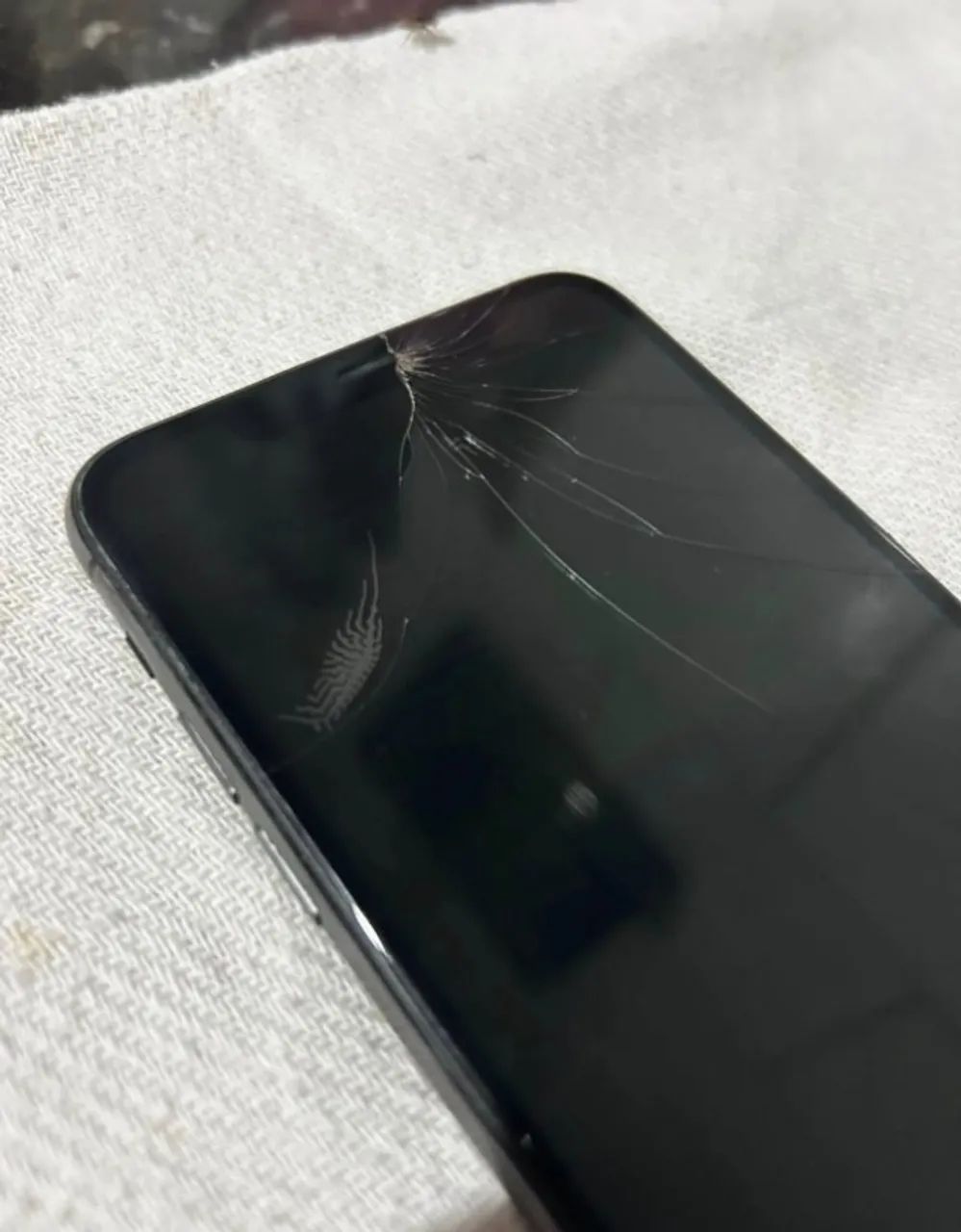 IPHONE 11 PRO MAX  - Foto 5