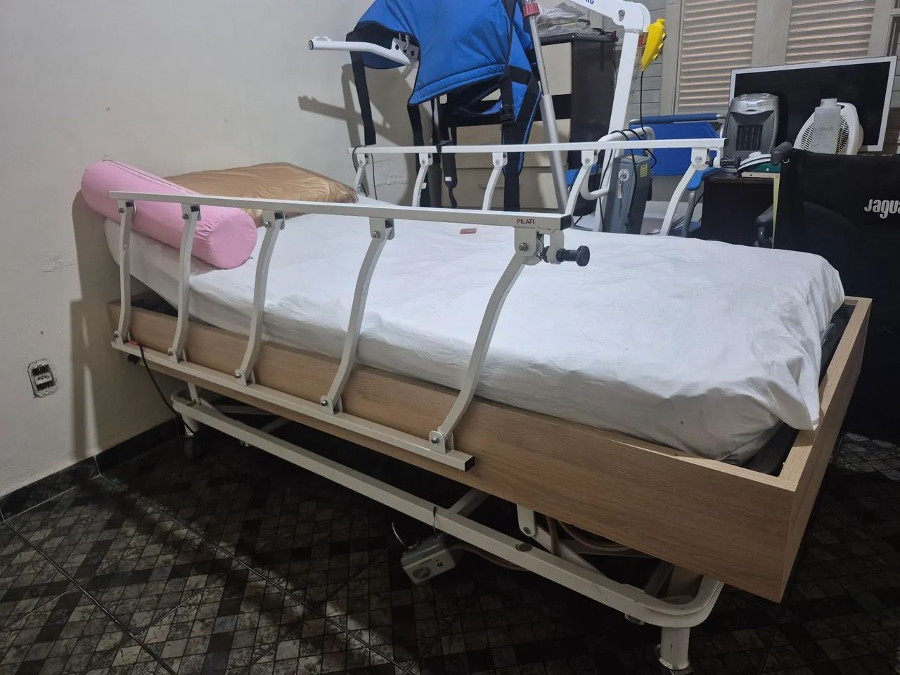 Cama retrátil com colchão inflável e motor para enxer  - Foto 2