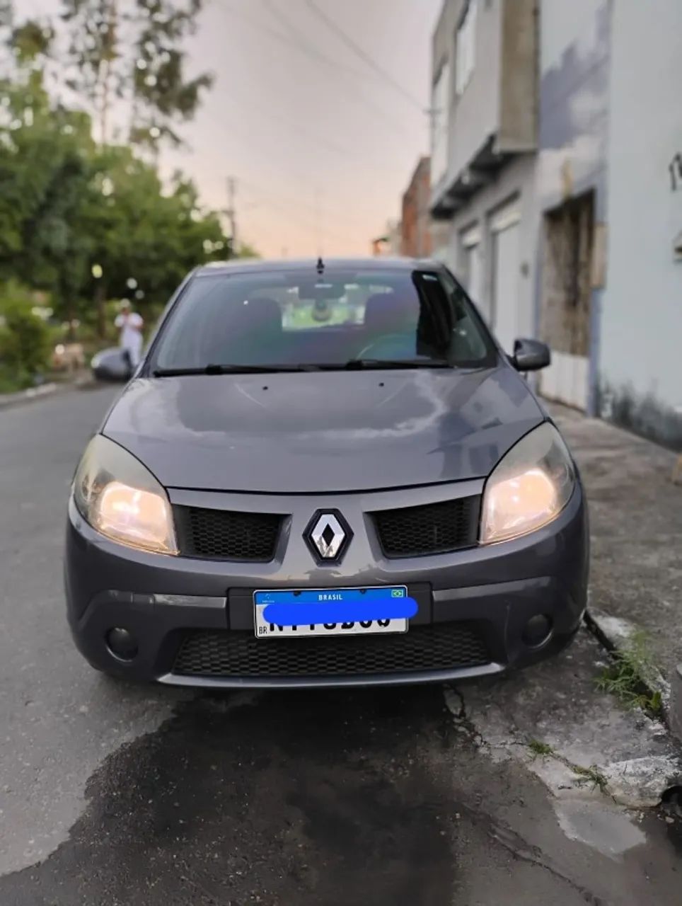 Renault Sandero Expression Hi-flex 1.6 8V 5P 2011 - Foto 2