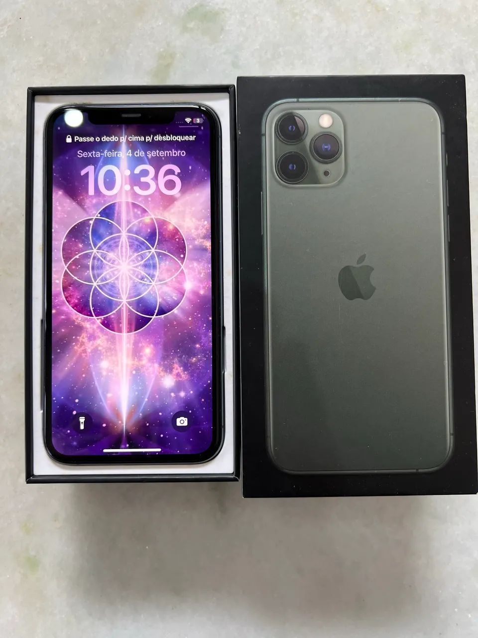 iPhone 11, 64gb carregador original, bateria original nova, com capa