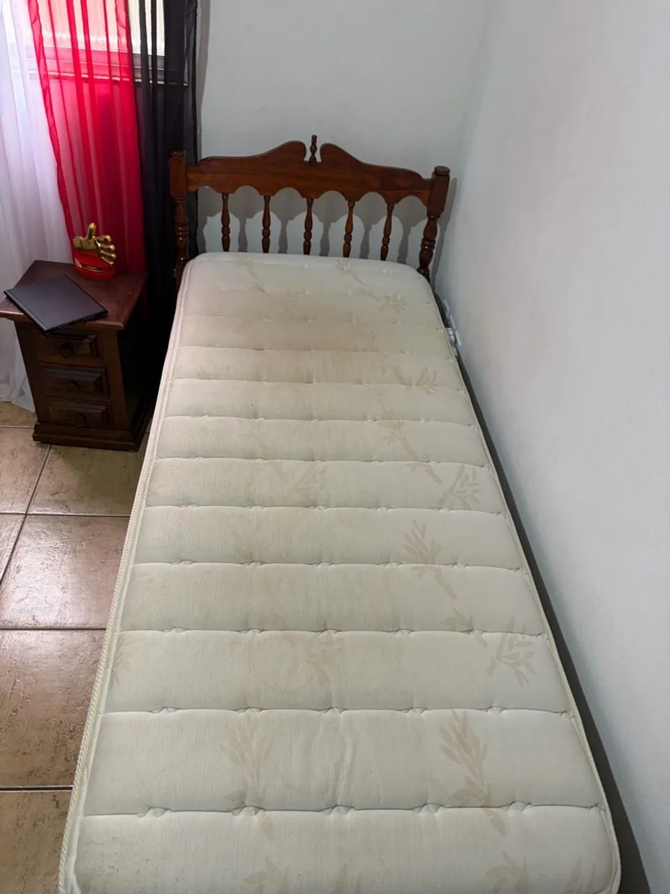 Vendo cama box completa