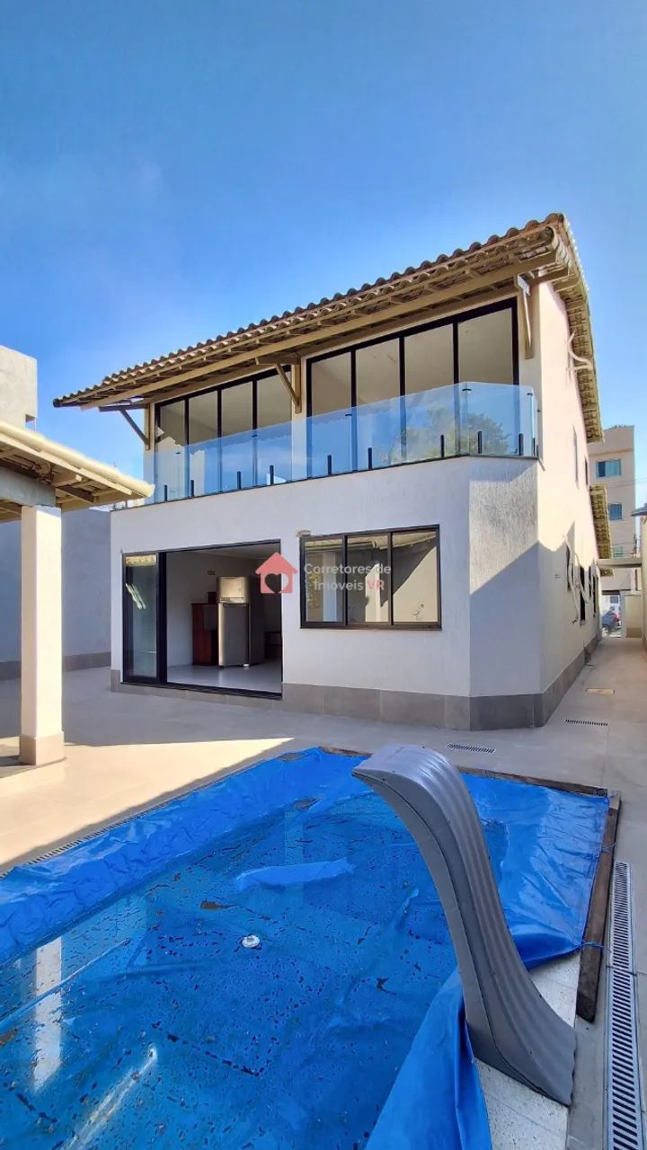 Casa com Piscina, 4 quartos, Bairro Limoeiro Volta Redonda