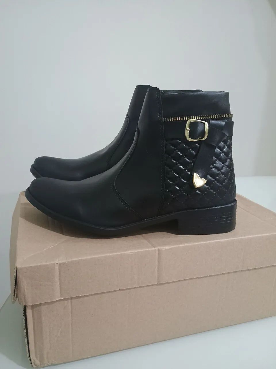 Bota feminina 