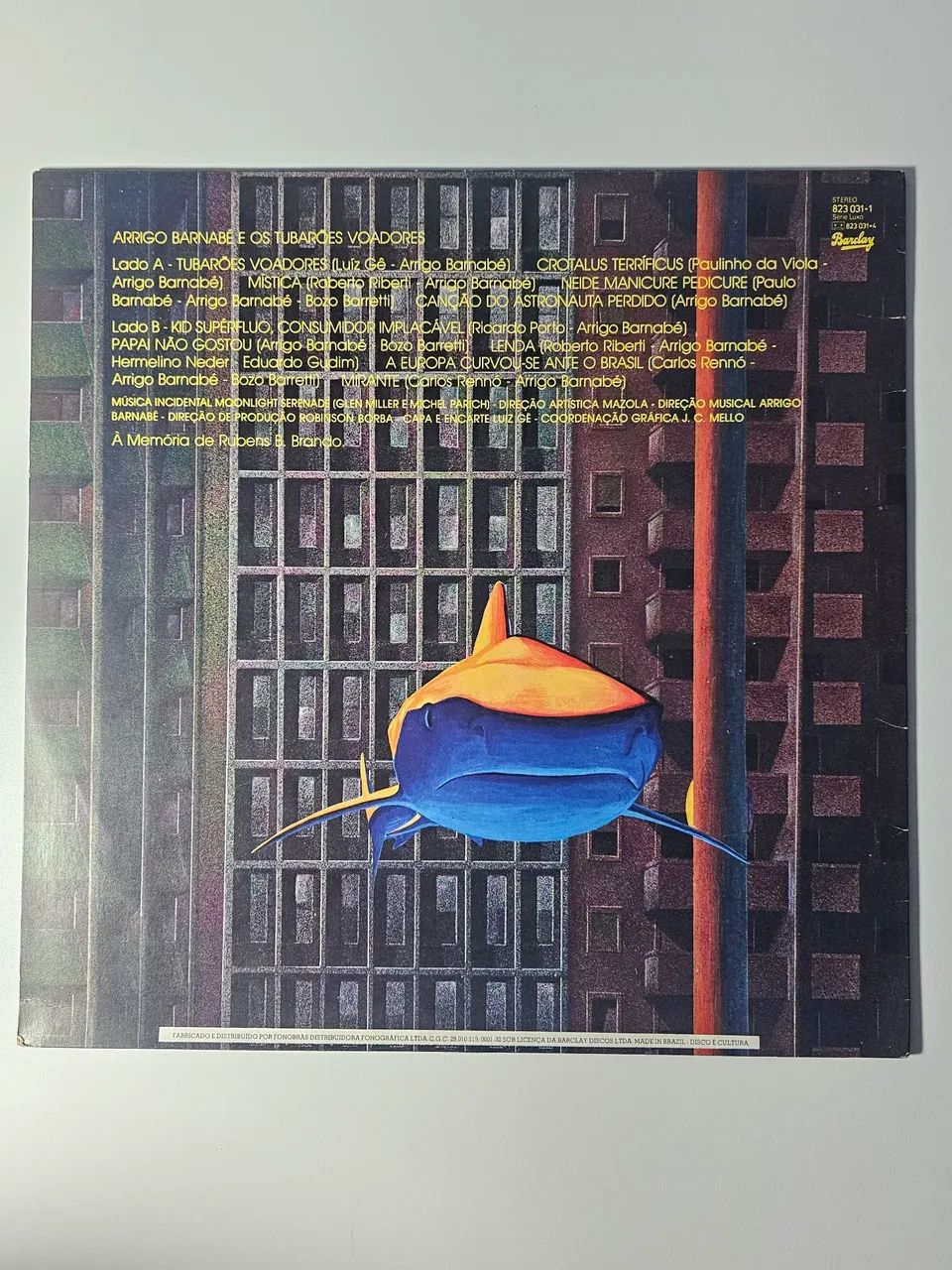 Vinil LP Arrigo Barnabé - Tubarões Voadores - Foto 3
