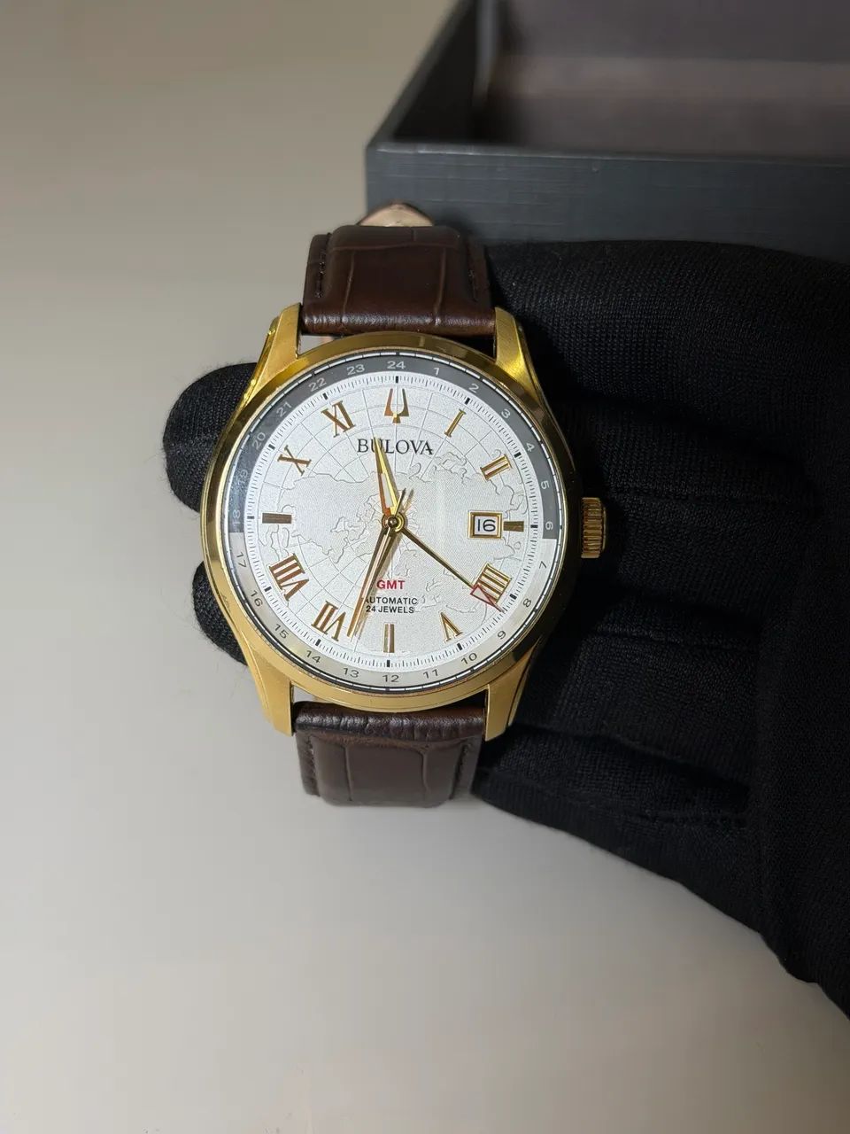 Relógio Bulova Wilton automático gmt  - Foto 2