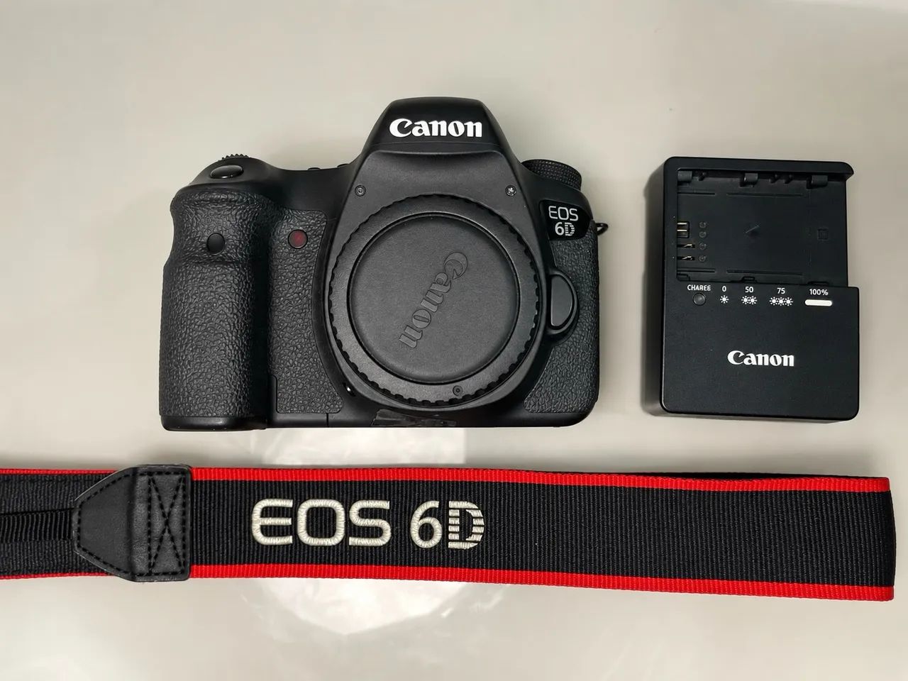 CÂMERA CANON EOS 6D FULL FRAME COM WI-FI!