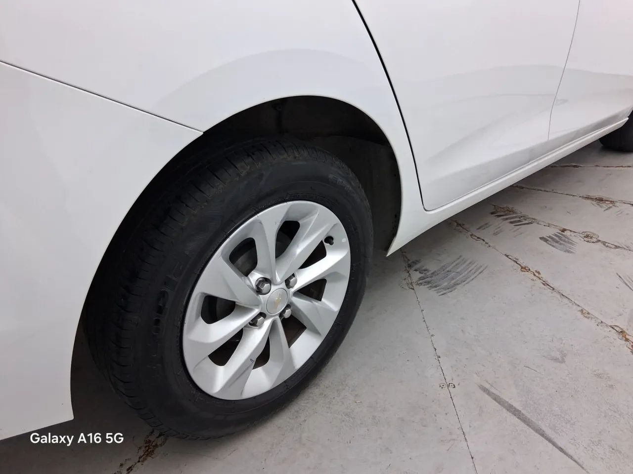 Chevrolet Onix Plus LT 1.0 12V TB Flex Mec. 4P, foto 14 de 18
