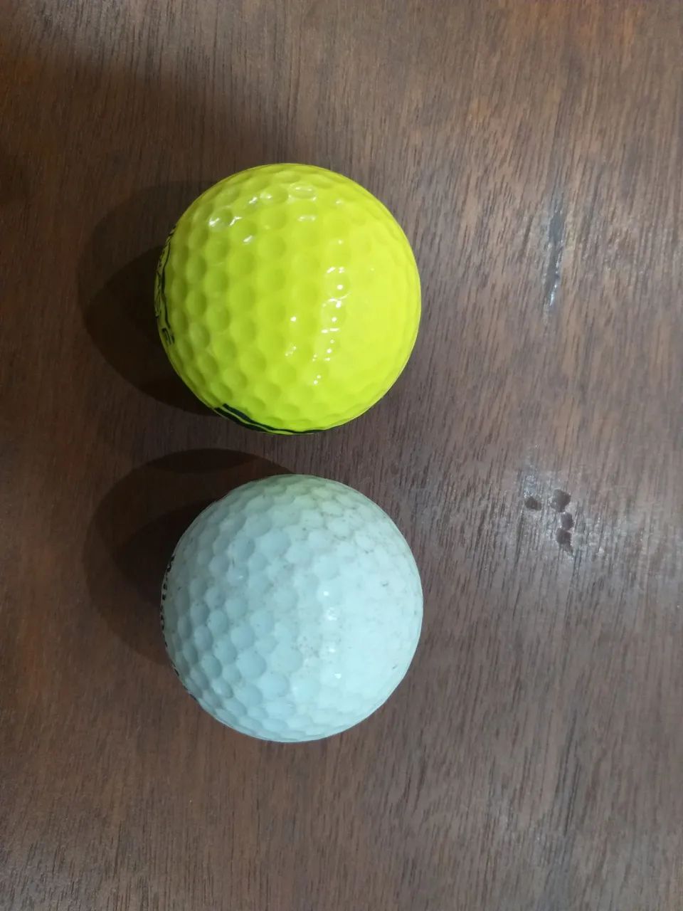 2 Bolas Golfe 1 Nova e 1 Usada  - Foto 4