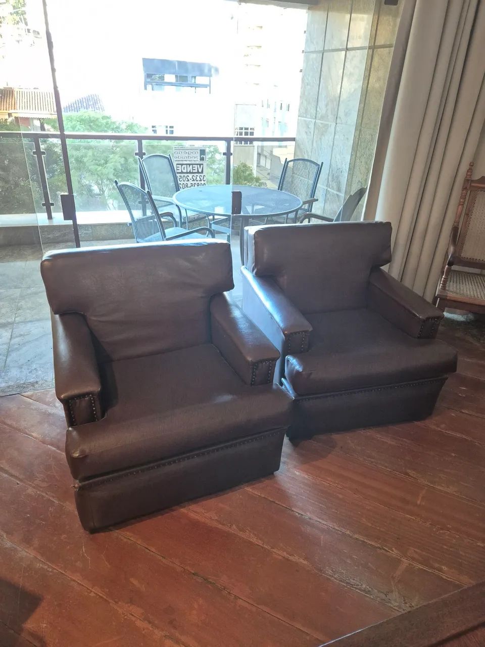 4 poltronas em couro legítimo  - Foto 4